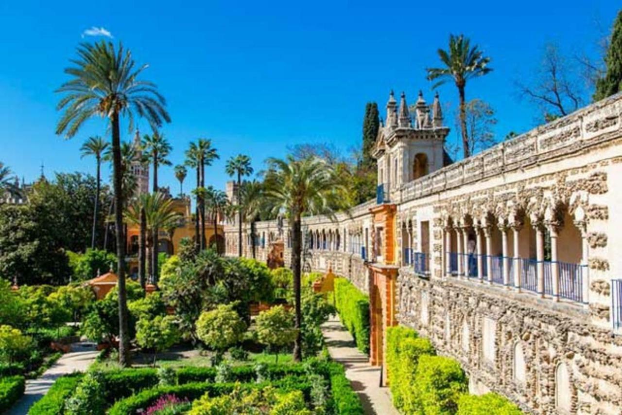 Villa Del Manzano Villanueva del Ariscal Exterior photo